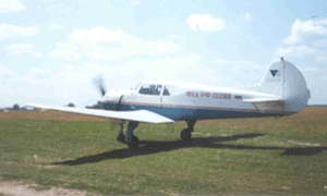 Самолёт Як-18Т для первоначального обучения и тренировок