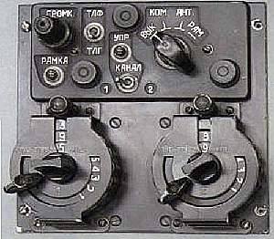 Пульт управления радиокомпасом АРК-15 (основной вариант)